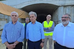 amanatidis-gia-tin-proodo-ton-ergasion-sta-erga-tis-sirangas-kleisouras1