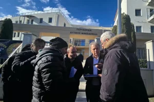 amanatidis-synanthsh-laikes