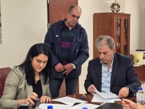 amanatidis-ypografi-ton-symvaseon-apochionismou-2025-2026-2