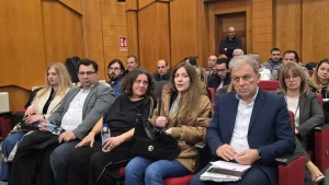 ekdhlwsh-symparastath-2