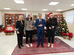 xristougenniatika-kalanta-2025-4