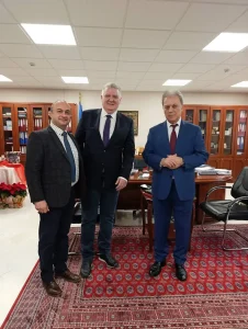 xristougenniatika-kalanta-2025