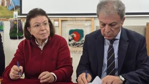 ypografi-programmatikon-symvaseon-amanatidis-mendoni3